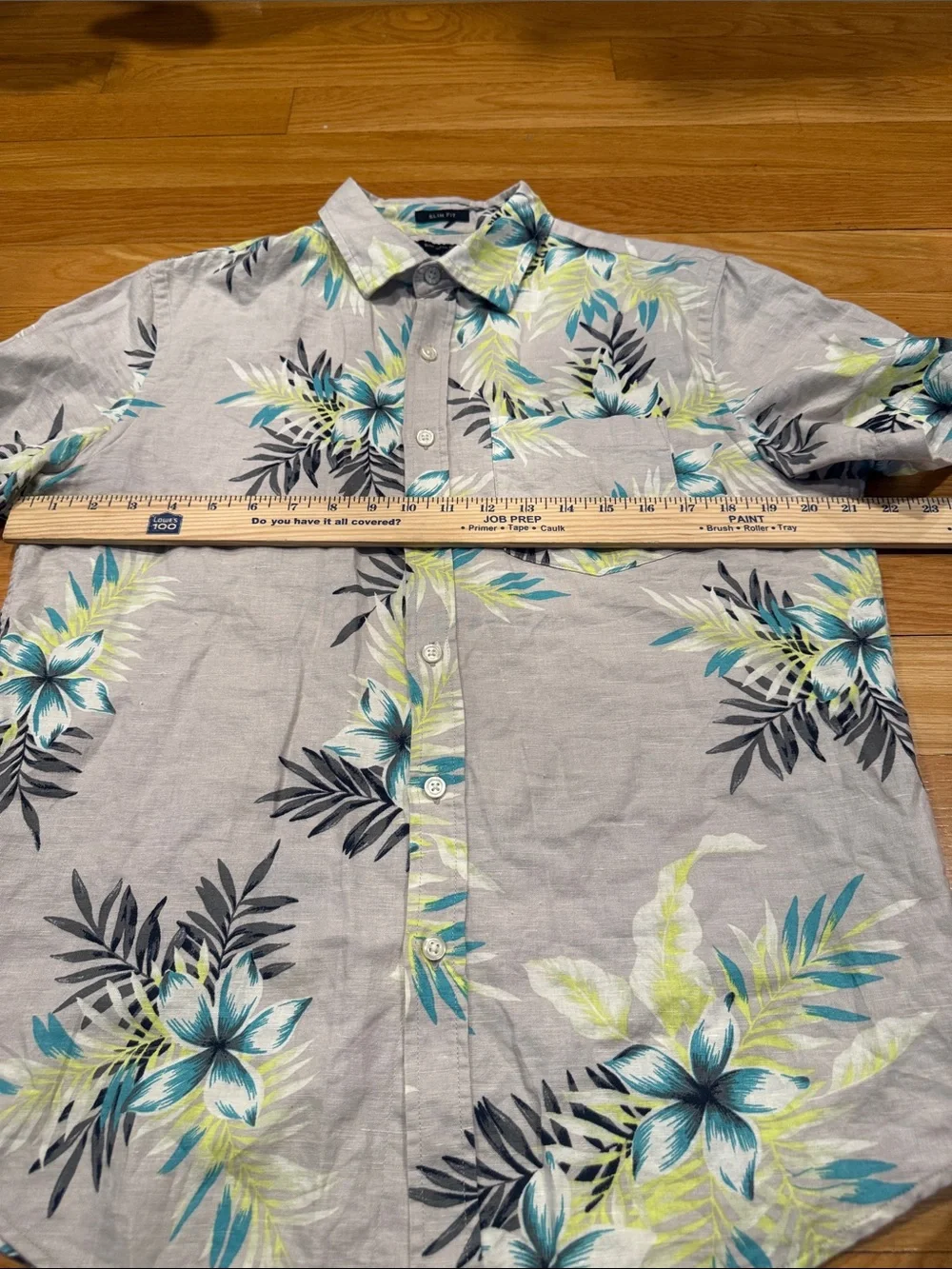 Banana Republic slim fit linen blend button down tropical shirt size medium.